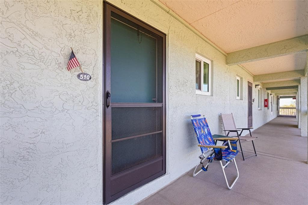 801 83RD AVENUE N # 510, ST PETERSBURG, FL 33702 — zdjęcie 4