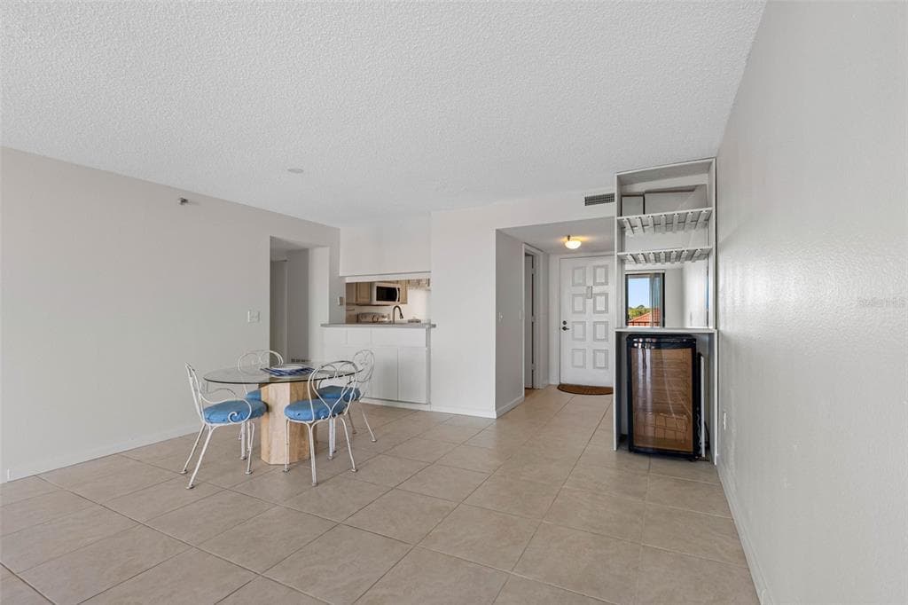 19111 VISTA BAY DRIVE # 204, INDIAN SHORES, FL 33785 — zdjęcie 5