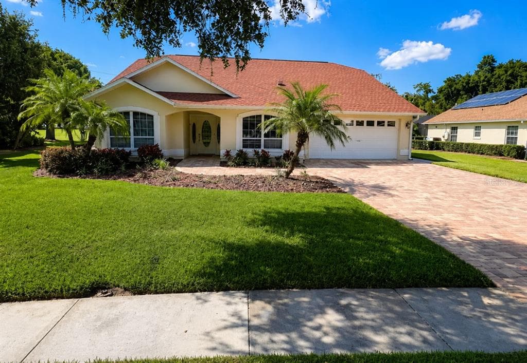 6741 NORTHLAKE DRIVE, ZEPHYRHILLS, FL 33542