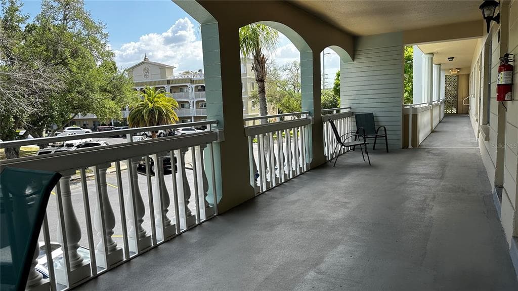 2330 ECUADORIAN WAY # 32, CLEARWATER, FL 33763 — zdjęcie 2