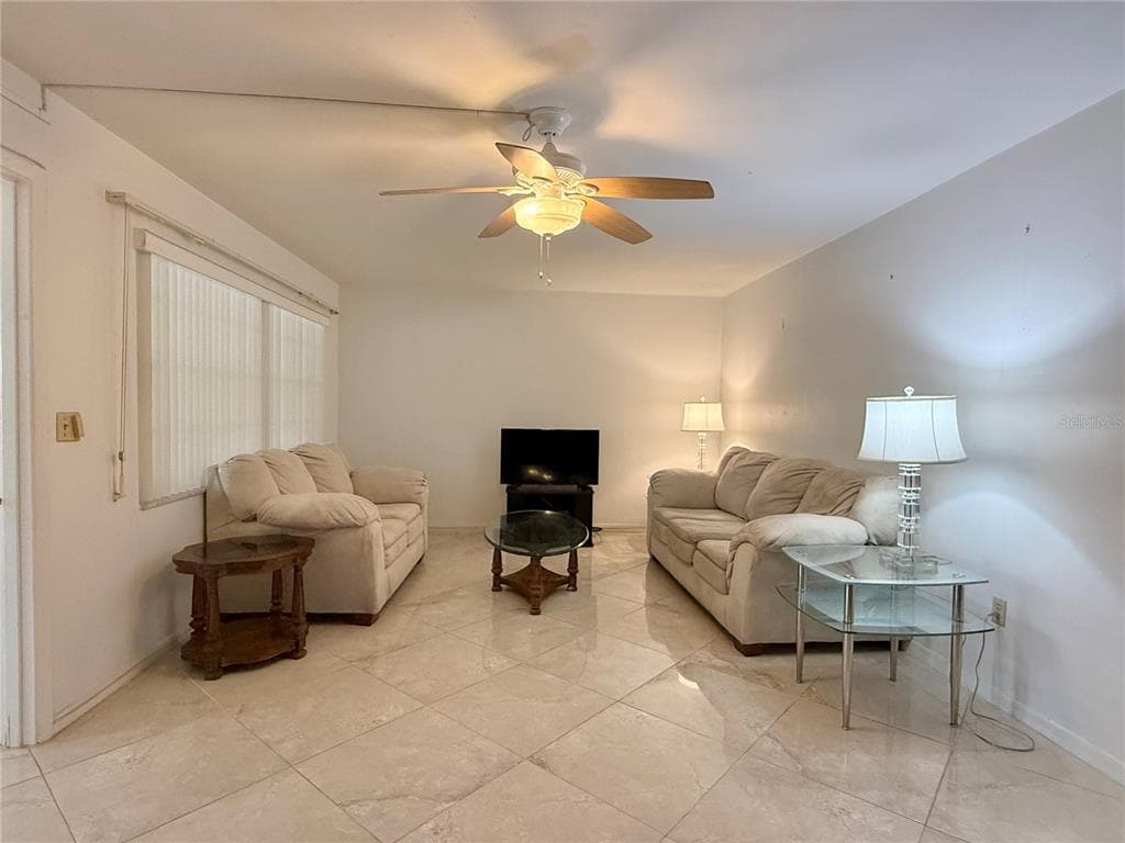 4455 DUHME ROAD # 203, ST PETERSBURG, FL 33708 — zdjęcie 5