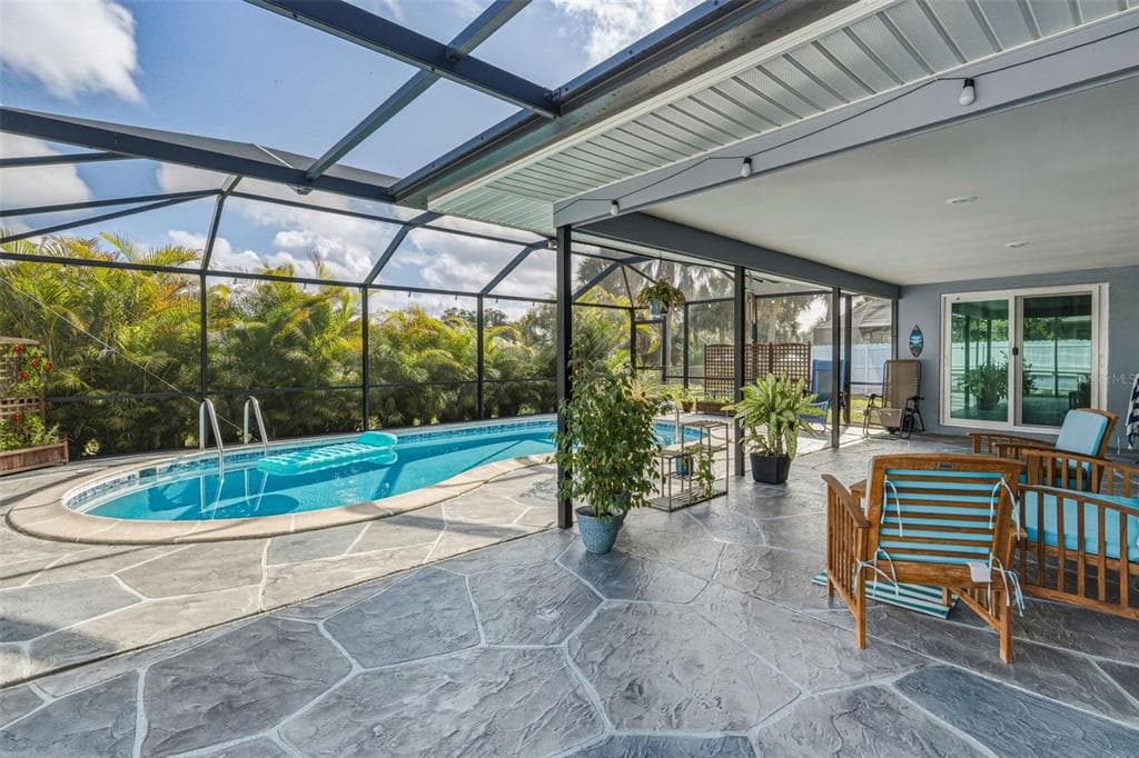 2440 AUBURN BOULEVARD, PORT CHARLOTTE, FL 33948 — zdjęcie 2