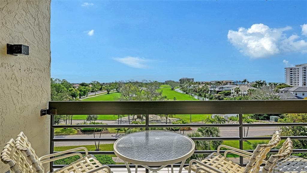 1085 GULF OF MEXICO DRIVE # 404, LONGBOAT KEY, FL 34228 — zdjęcie 2