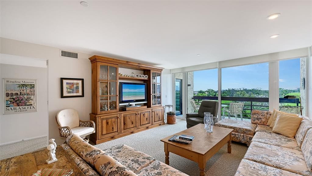 1085 GULF OF MEXICO DRIVE # 404, LONGBOAT KEY, FL 34228 — zdjęcie 4