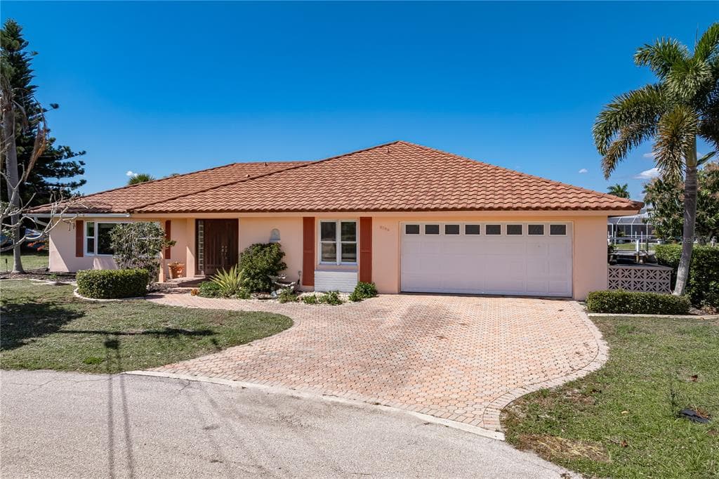 2194 BAYOU ROAD, PUNTA GORDA, FL 33950 — zdjęcie 2