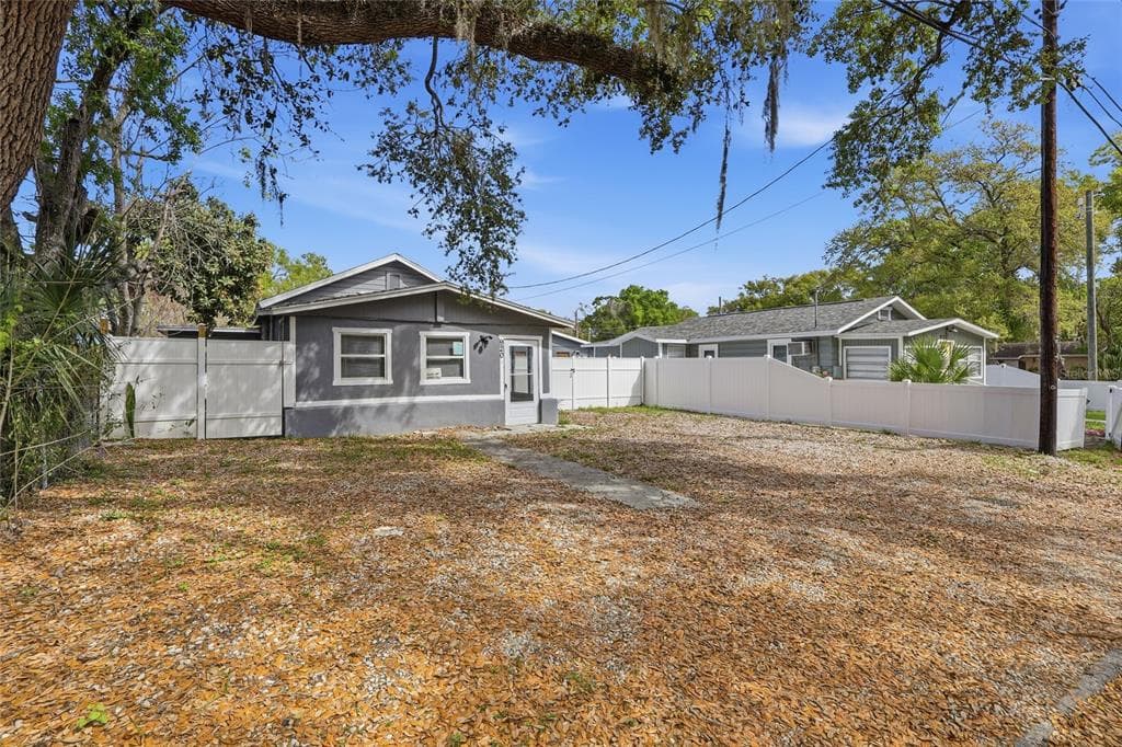 920 E ANNIE STREET, TAMPA, FL 33612 — zdjęcie 2