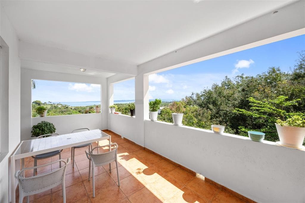 3rd Floor PUNTA LIBERTAD CONDOMINIO # 3, RINCON, PR 00677
