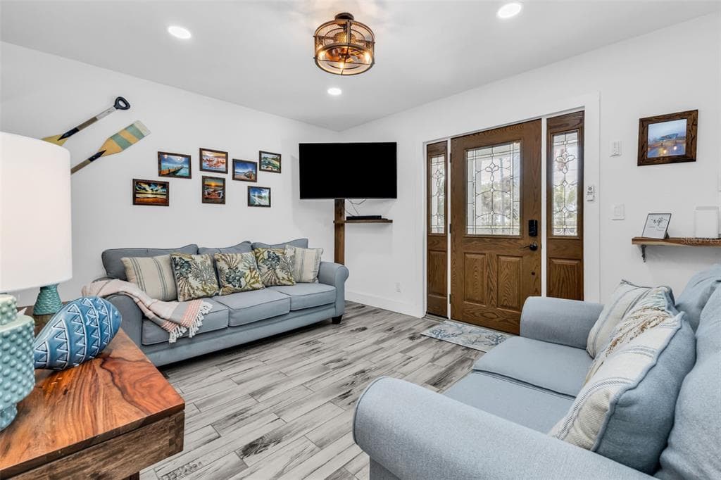 115 WINSON AVENUE, ENGLEWOOD, FL 34223 — zdjęcie 3