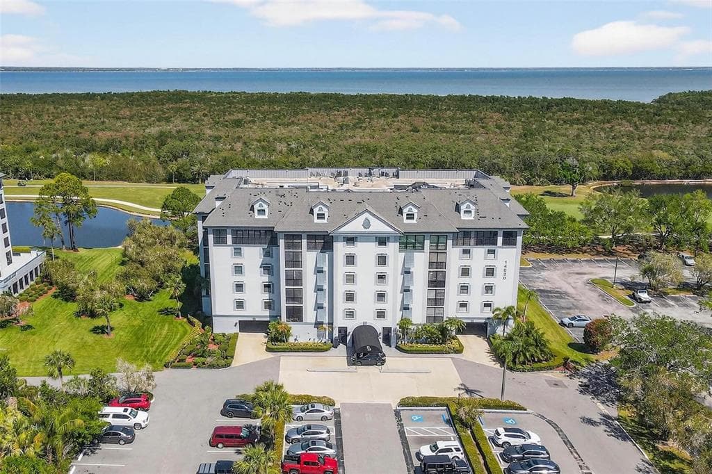 14820 RUE DE BAYONNE # 302, CLEARWATER, FL 33762
