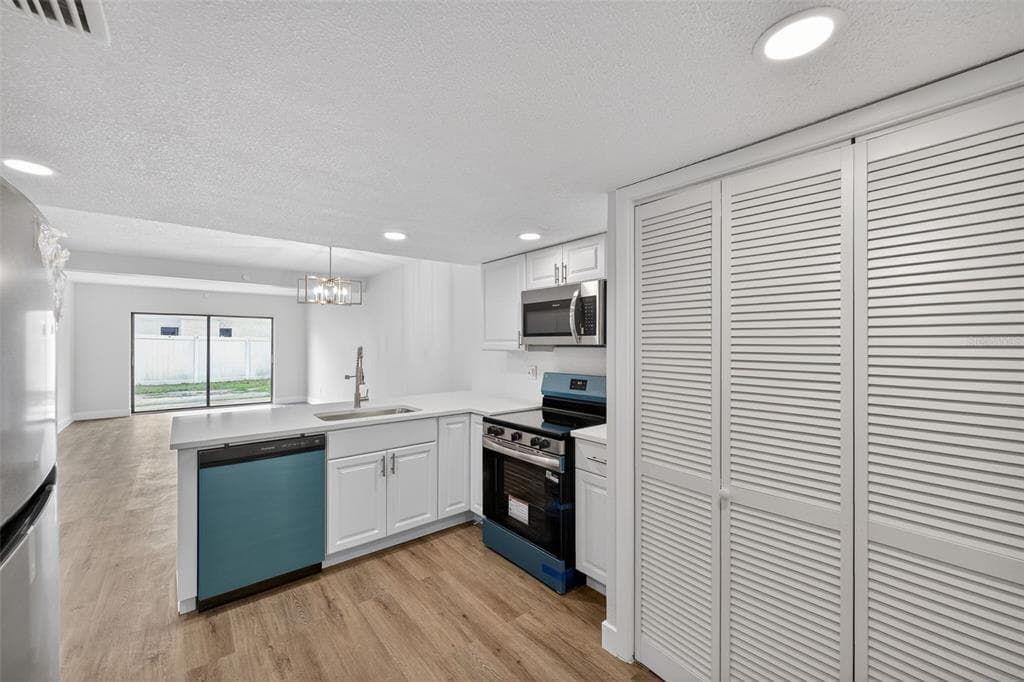 9824 POCONO STREET, PORT RICHEY, FL 34668 — zdjęcie 5