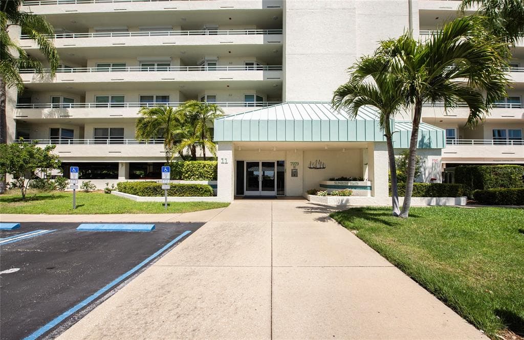 7979 SAILBOAT KEY BOULEVARD S # 208, SOUTH PASADENA, FL 33707 — zdjęcie 2