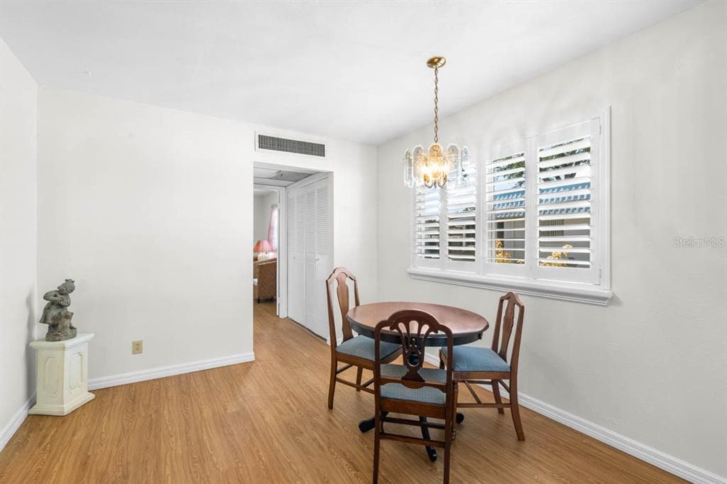 1801 BEDFORD LANE # 30, SUN CITY CENTER, FL 33573 — zdjęcie 5