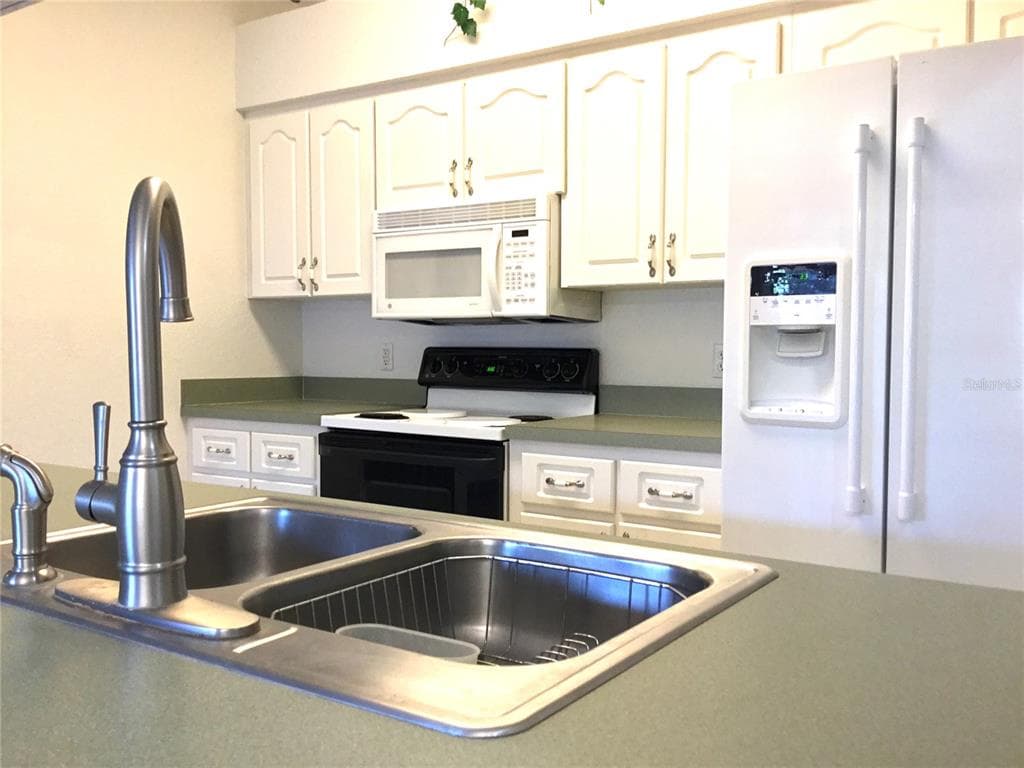 1101 EAGLE POND DRIVE # 1101, WINTER HAVEN, FL 33884 — zdjęcie 3