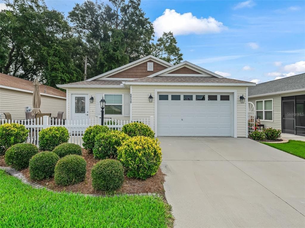 5719 SPARTINA TERRACE, THE VILLAGES, FL 32163