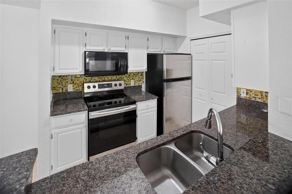 13003 PLANTATION PARK CIRCLE # 1323, ORLANDO, FL 32821 — zdjęcie 5