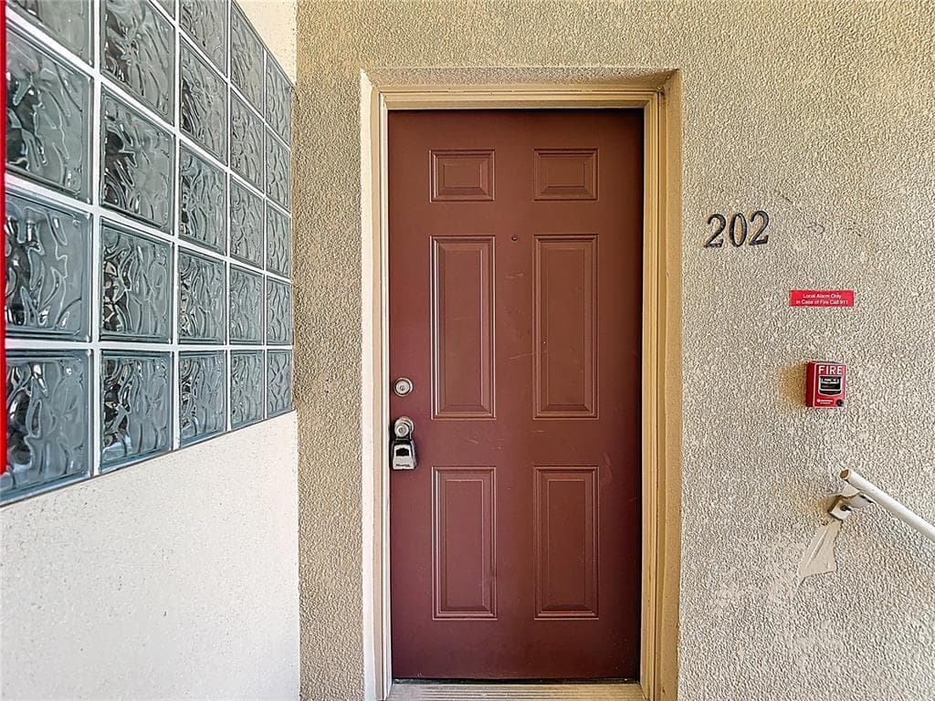 6446 CYPRESSDALE DRIVE # 202, RIVERVIEW, FL 33578