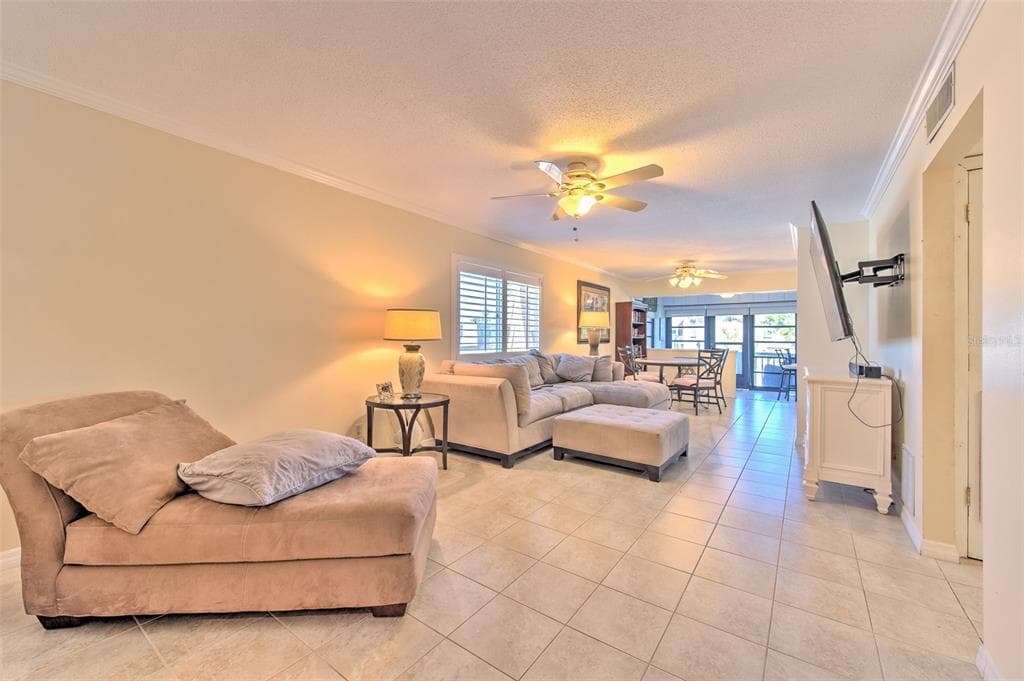 1008 APOLLO BEACH BOULEVARD # 201, APOLLO BEACH, FL 33572 — zdjęcie 4