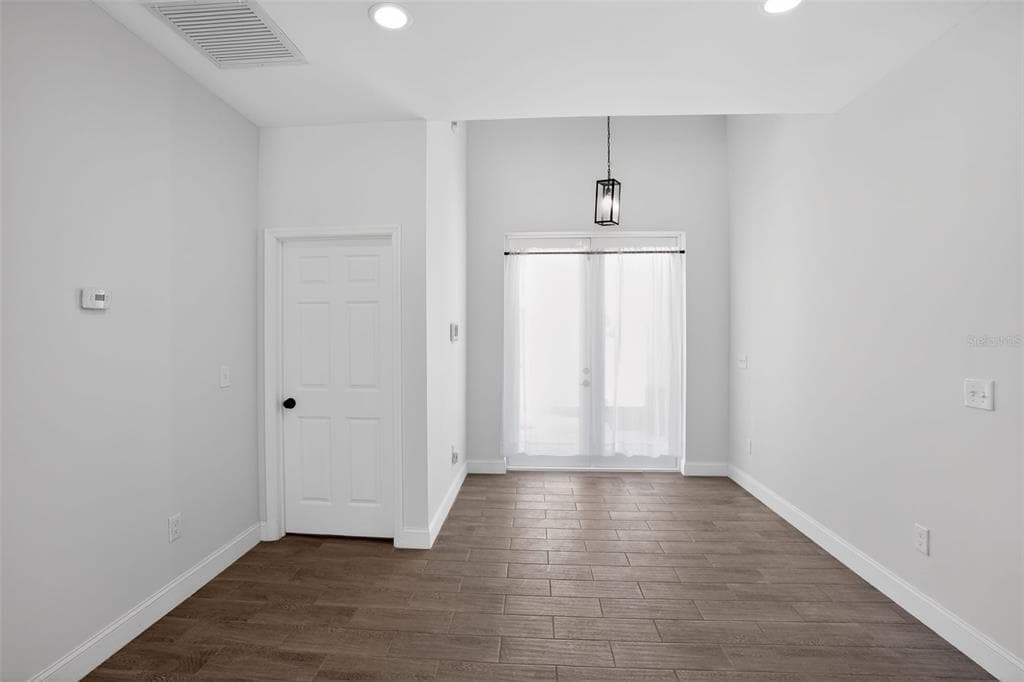 4630 GENE AVENUE N, LEHIGH ACRES, FL 33971 — zdjęcie 4