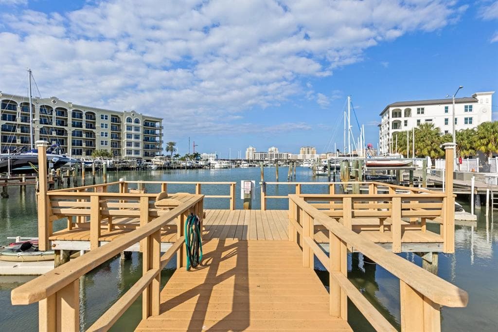 255 DOLPHIN POINT # 513, CLEARWATER BEACH, FL 33767 — zdjęcie 3