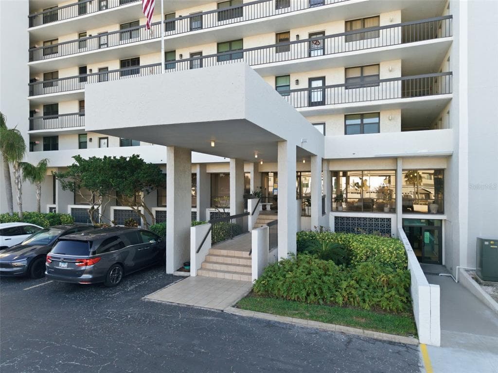 15462 GULF BOULEVARD # 406, MADEIRA BEACH, FL 33708 — zdjęcie 5