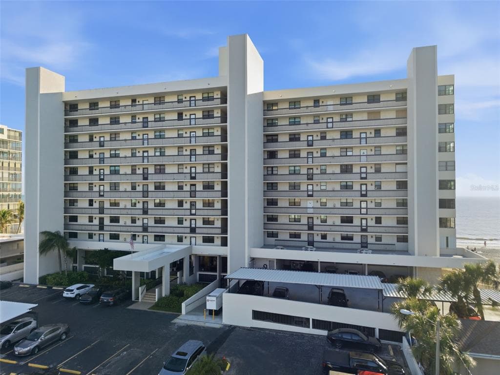 15462 GULF BOULEVARD # 406, MADEIRA BEACH, FL 33708 — zdjęcie 4