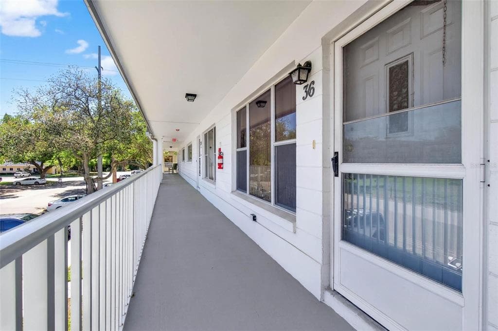 2220 SWEDISH DRIVE # 36, CLEARWATER, FL 33763 — zdjęcie 2