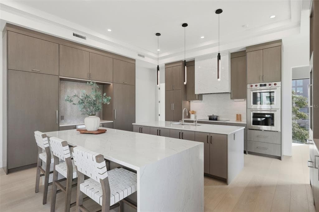 321 2ND STREET N, ST PETERSBURG, FL 33701 — zdjęcie 2