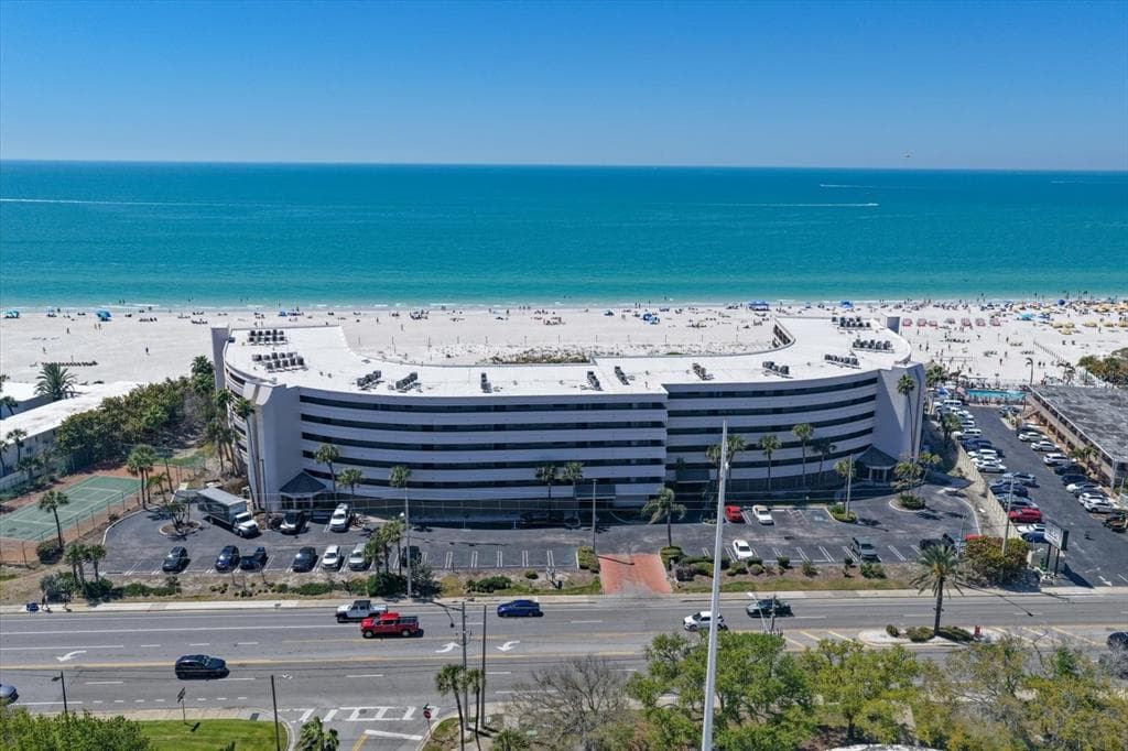 4450 GULF BOULEVARD # 110, ST PETE BEACH, FL 33706 — zdjęcie 2