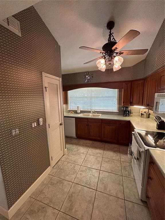 11001 SE SUNSET HARBOR ROAD # A04, SUMMERFIELD, FL 34491 — zdjęcie 4