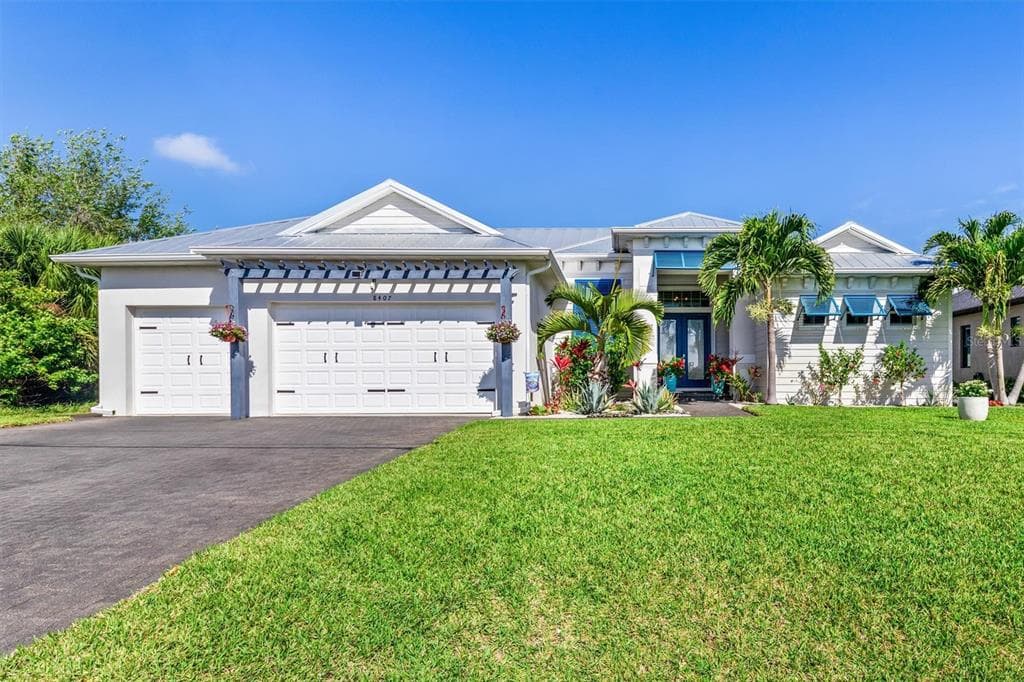 8407 DAFOE STREET, PORT CHARLOTTE, FL 33981