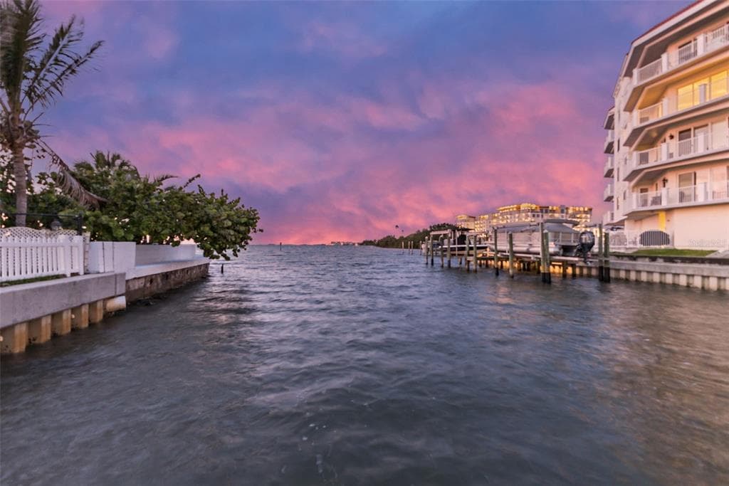 1866 VENETIAN POINT DRIVE, CLEARWATER, FL 33755 — zdjęcie 4