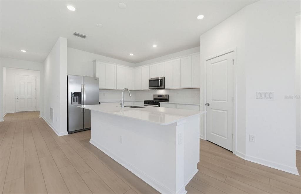 33383 HERDS HALLOW WAY, WESLEY CHAPEL, FL 33545 — zdjęcie 3