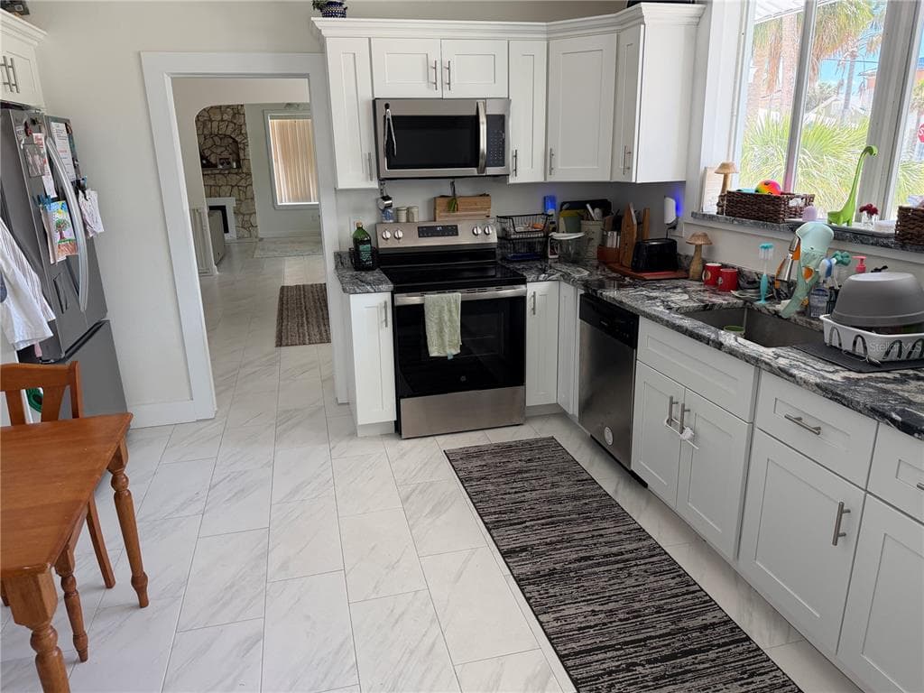 850 MANDALAY AVENUE, CLEARWATER BEACH, FL 33767 — zdjęcie 3
