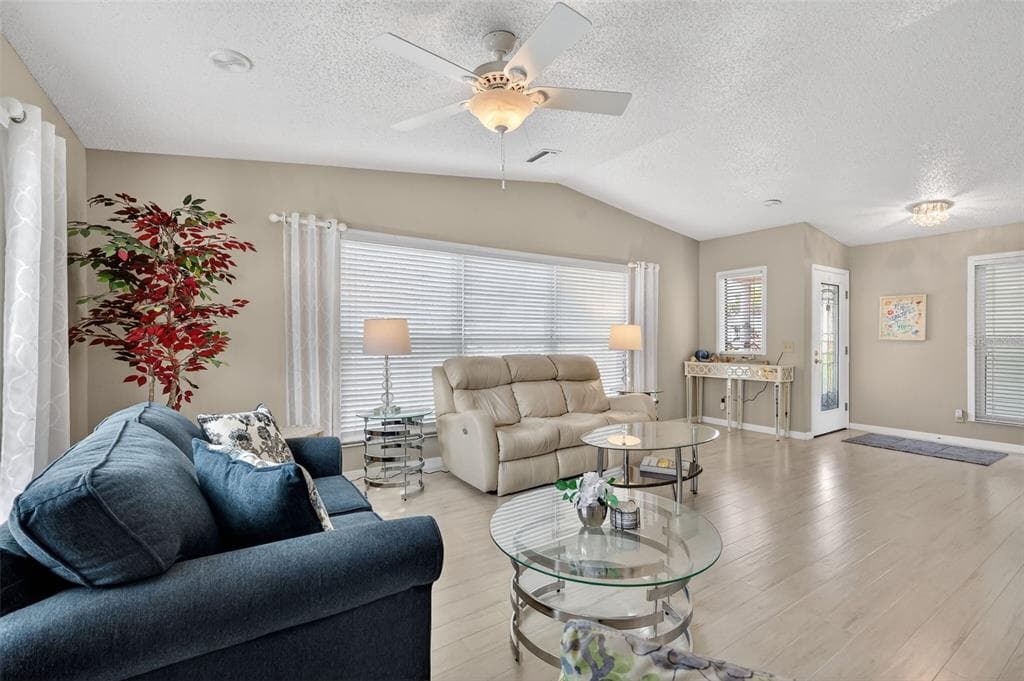 731 CORTEZ AVENUE, LADY LAKE, FL 32159 — zdjęcie 5