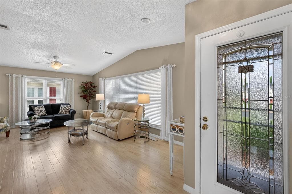 731 CORTEZ AVENUE, LADY LAKE, FL 32159 — zdjęcie 4