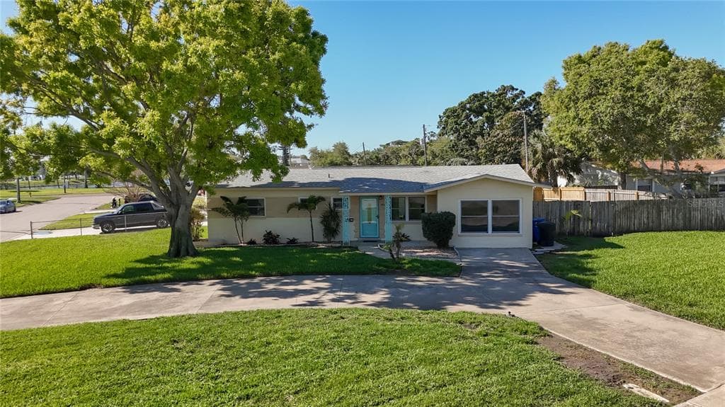 396 LEWIS BOULEVARD SE, ST PETERSBURG, FL 33705