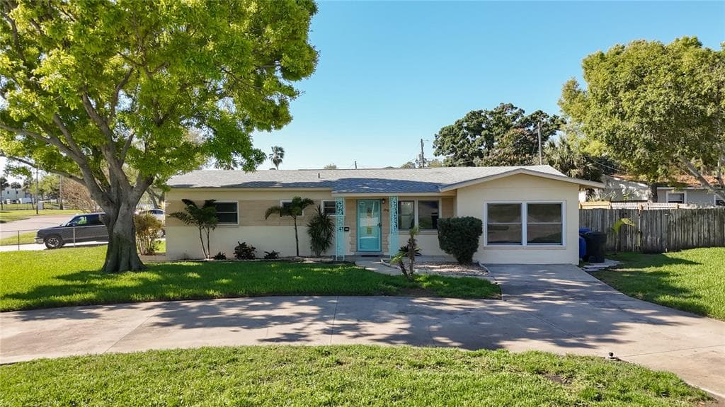 396 LEWIS BOULEVARD SE, ST PETERSBURG, FL 33705 — zdjęcie 4