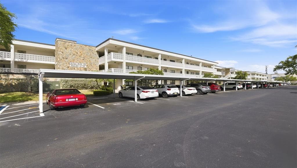 4910 BAY STREET NE # 310, ST PETERSBURG, FL 33703