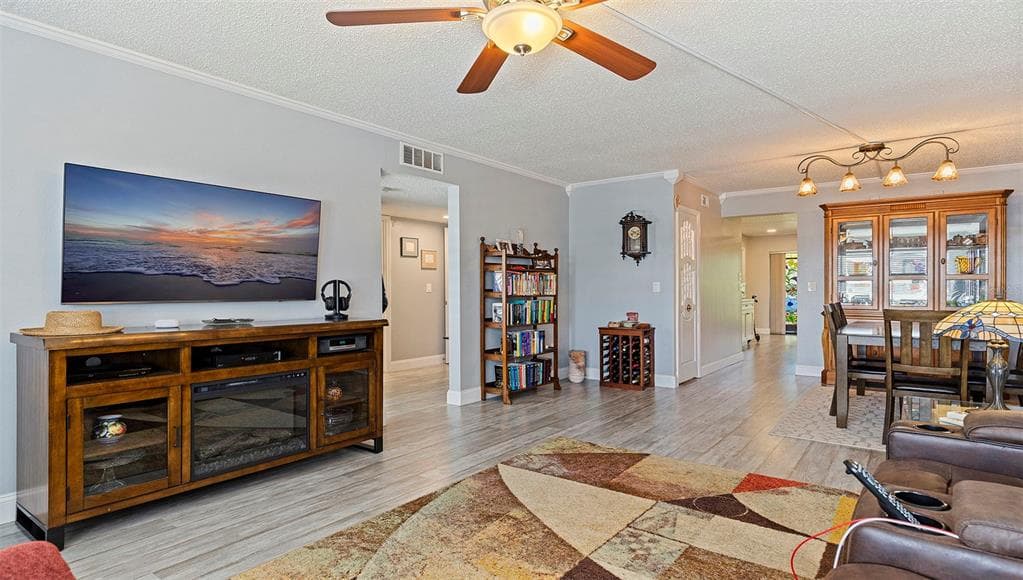 4910 BAY STREET NE # 310, ST PETERSBURG, FL 33703 — zdjęcie 4
