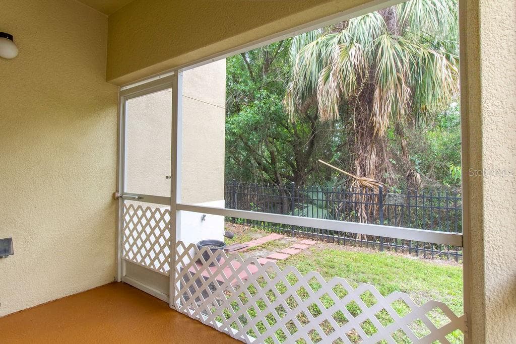 6445 CYPRESSDALE DRIVE # 102, RIVERVIEW, FL 33578 — zdjęcie 2