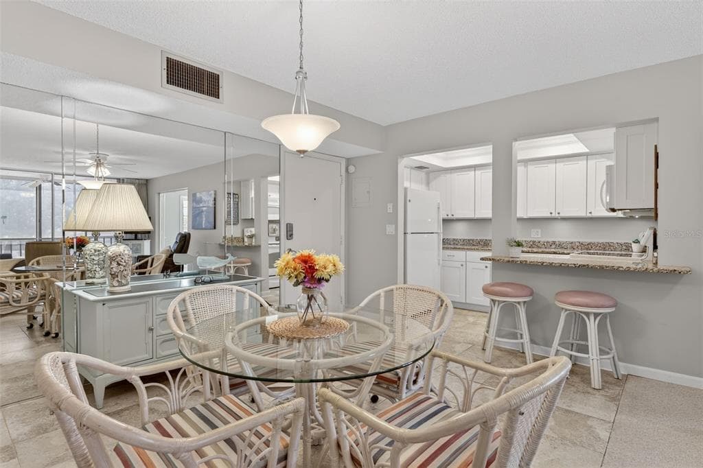 519 ALBEE FARM ROAD # 214, VENICE, FL 34285 — zdjęcie 4