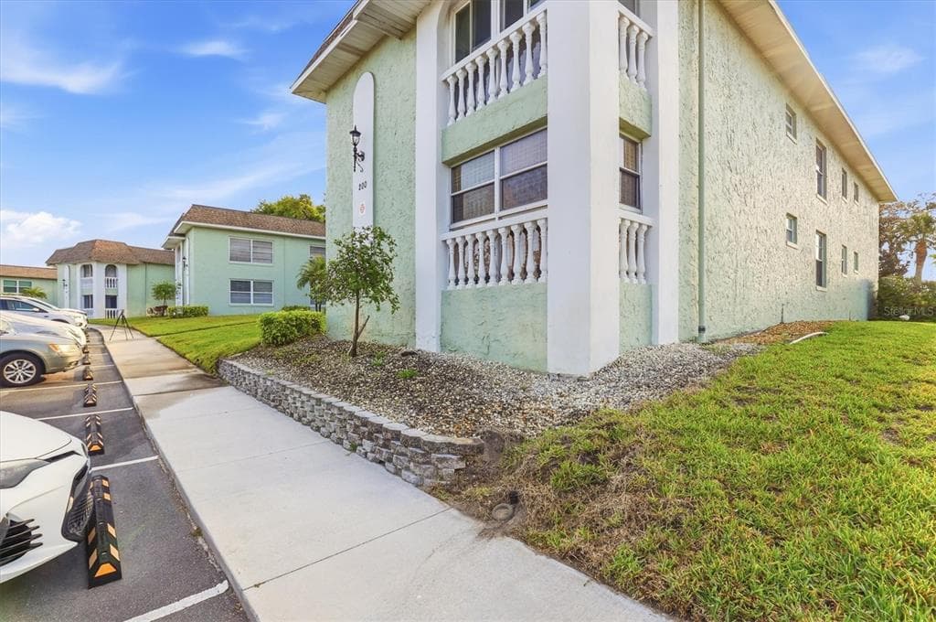 1250 S PINELLAS AVENUE # 214, TARPON SPRINGS, FL 34689 — zdjęcie 4