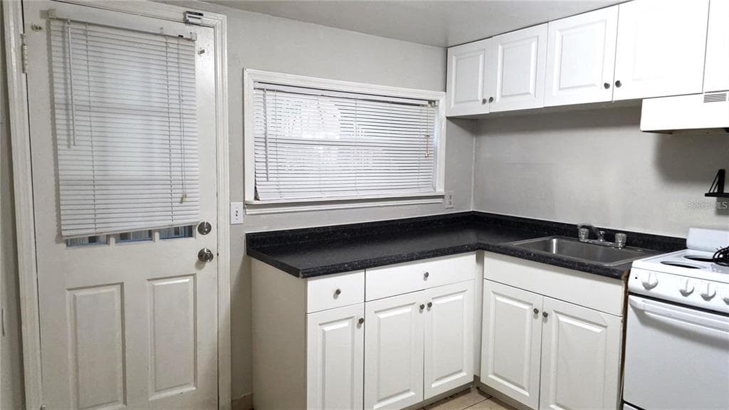 1113 S PARK AVENUE, SANFORD, FL 32771 — zdjęcie 3
