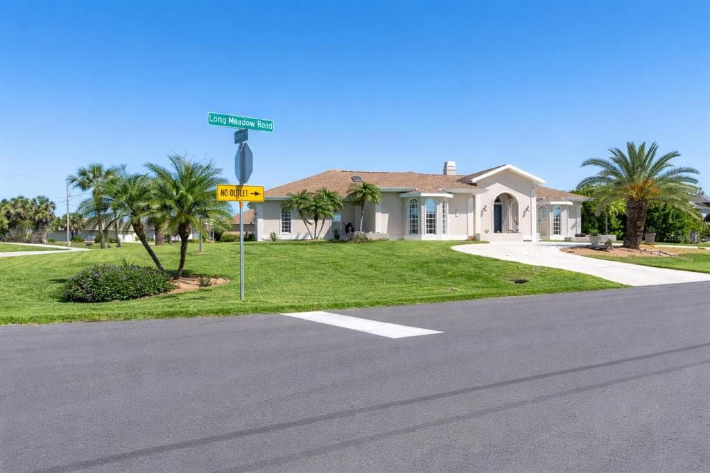 2 LONG MEADOW ROAD, ROTONDA WEST, FL 33947 — zdjęcie 5
