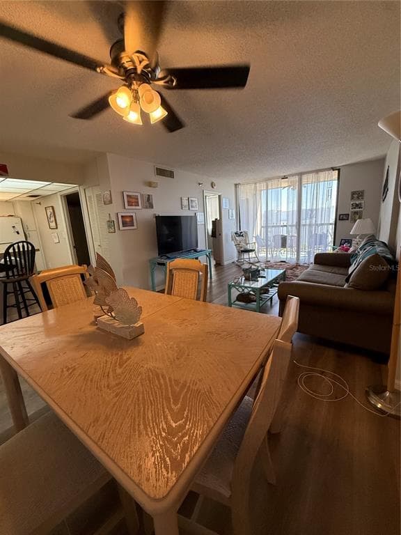 3006 CARING WAY # 409, PORT CHARLOTTE, FL 33952 — zdjęcie 5