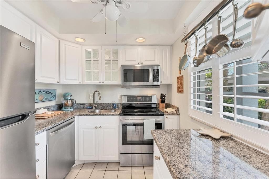 4350 CHATHAM DRIVE # 106, LONGBOAT KEY, FL 34228 — zdjęcie 5
