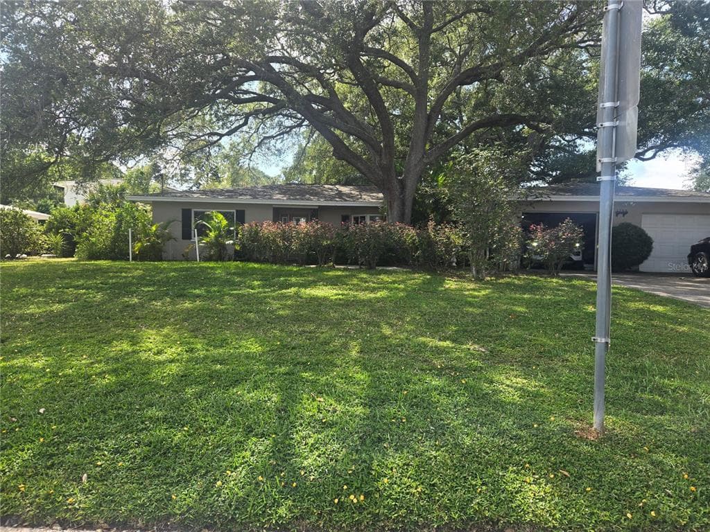 1704 CYPRESS AVENUE, BELLEAIR, FL 33756 — zdjęcie 3