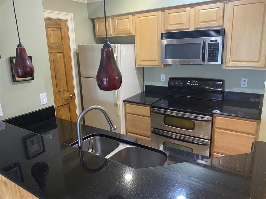 246 AFTON SQUARE # 203, ALTAMONTE SPRINGS, FL 32714 — zdjęcie 4