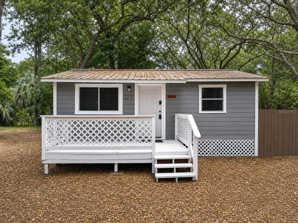 2211 SE 51ST STREET, GAINESVILLE, FL 32641