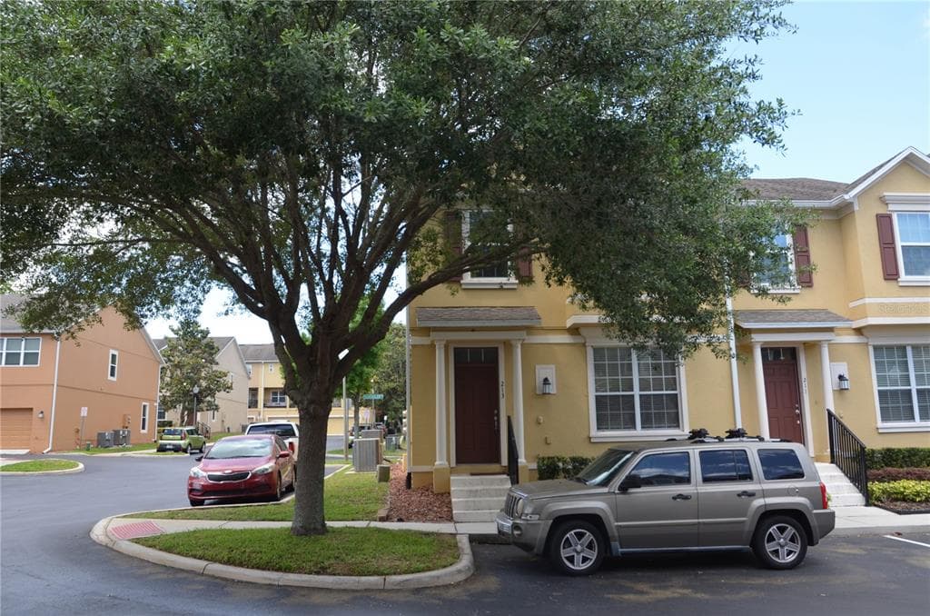 213 SILVERGLEN LANE, ALTAMONTE SPRINGS, FL 32714